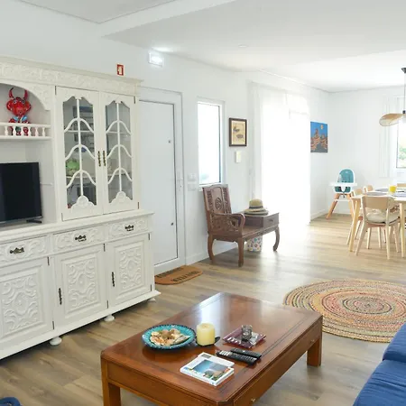 Maias House 招待所 3*