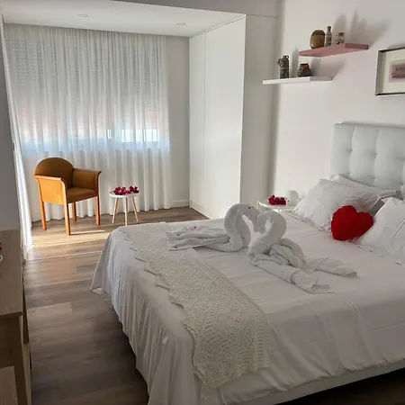 Maias House 招待所