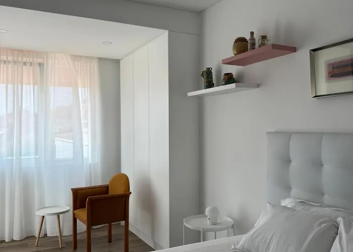 Pensión Maias House