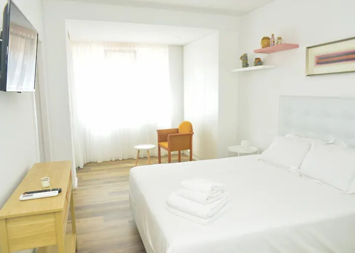 Pensión Maias House 3*